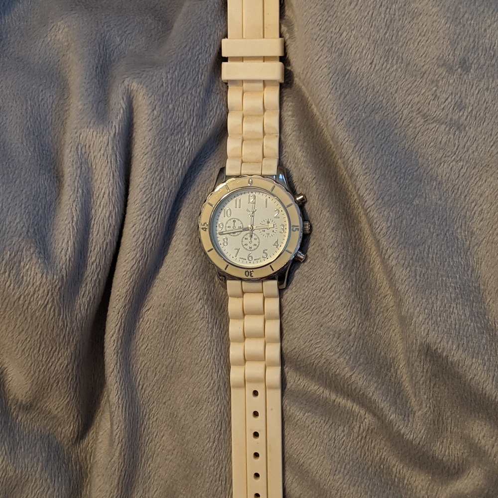 American Eagle Watch